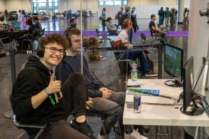 SmashContest-001 (Groß)