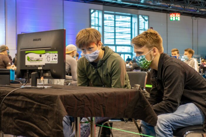 SmashContest-022 (Groß)