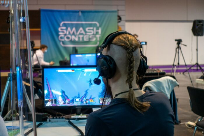 SmashContest-070 (Groß)