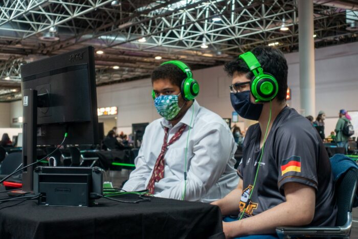 SmashContest-102 (Groß)