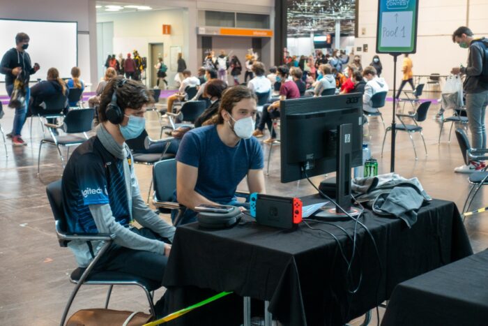 SmashContest-103 (Groß)