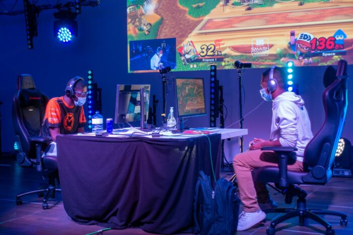 SmashContest-184 (Groß)