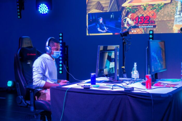 SmashContest-189 (Groß)