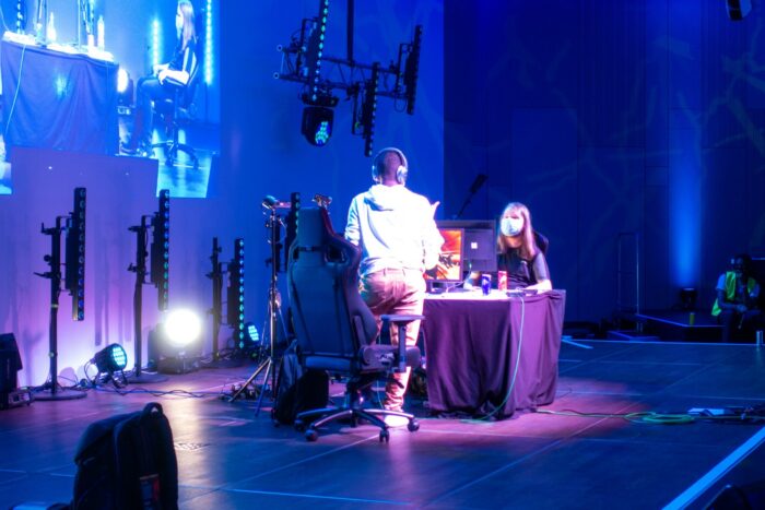 SmashContest-194 (Groß)